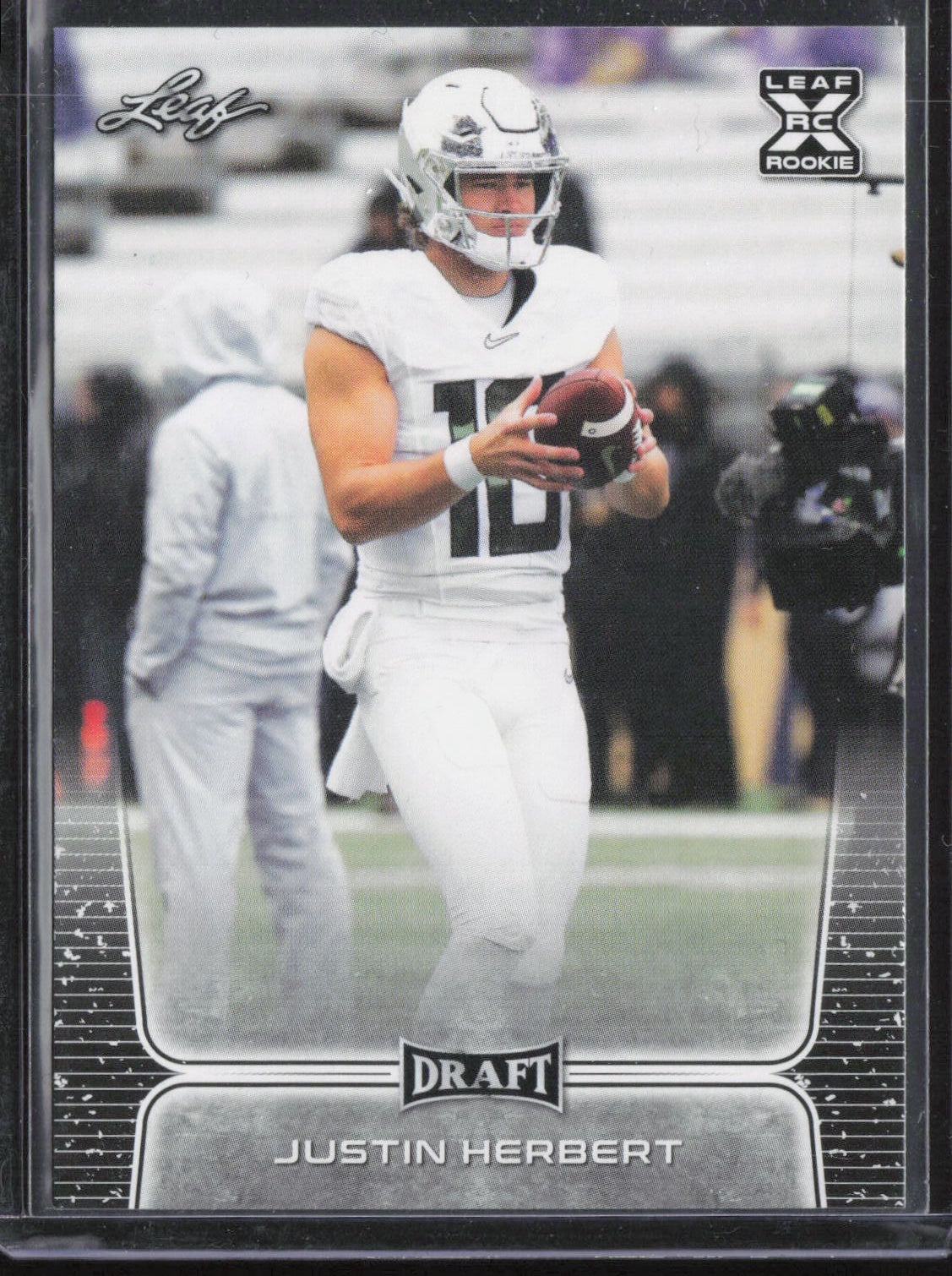 2020 Leaf Draft #03 Justin Herbert